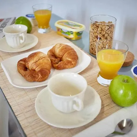 Apartamento Palomar De Corrida ,atico Con Terraza *